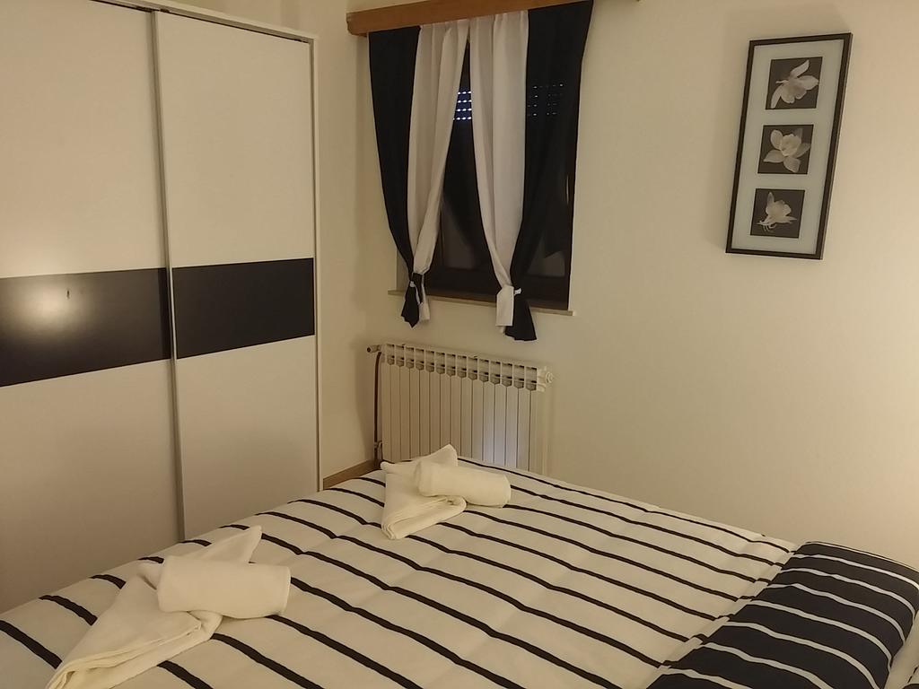 Apartment Rosandic Smoljanac Extérieur photo